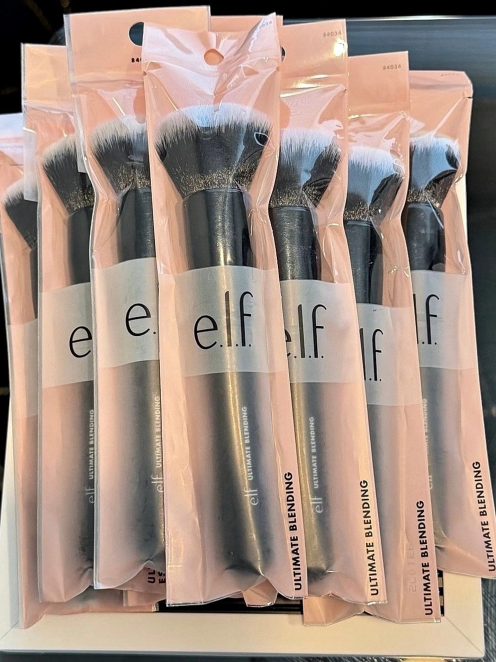e.l.f. Ultimate Blending Brush. Makeup Brush NWT